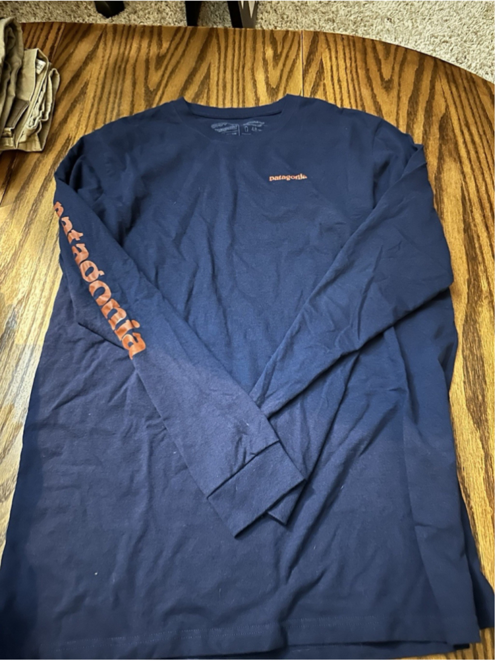Patagonia Men's Navy Logo Responsibili-tee Long Sleeve Crew Neck T-Shirt XL